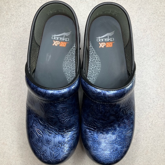 Dansko XP 2.0 Professional Clog 37 Patent Navy Blue Embossed Floral - Picture 6 of 10